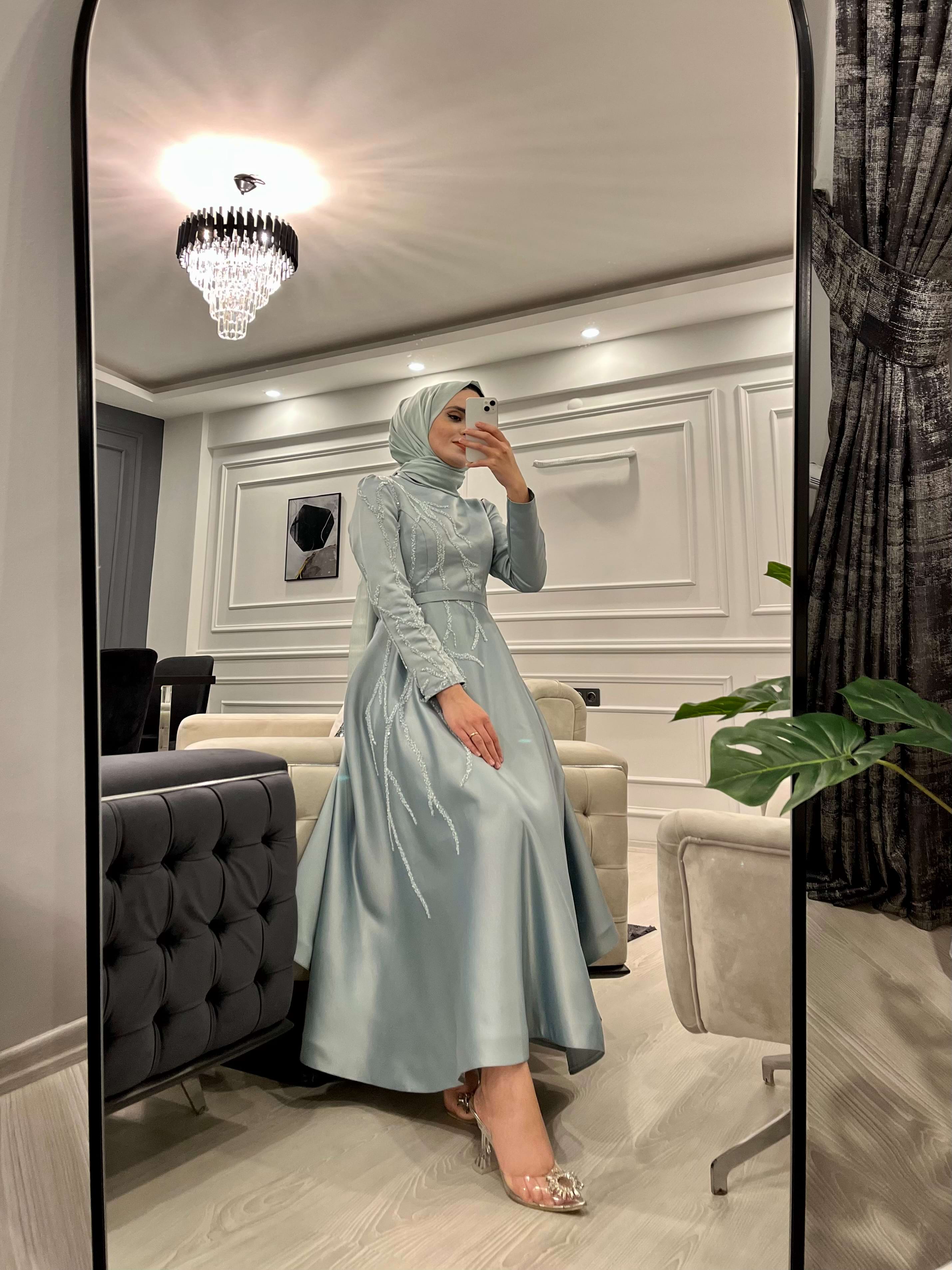 Elegant Mint